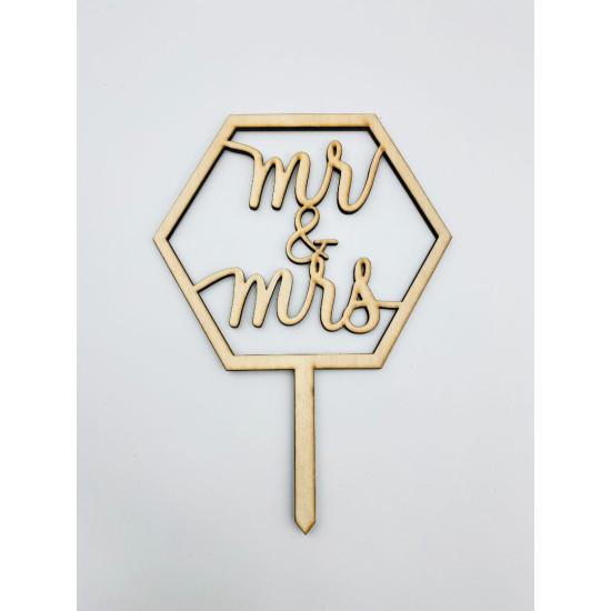 CAKETOPPER ΣΕ ΞΥΛΟ (ΚΟΡΥΦΗ ΤΟΥΡΤΑΣ) CAKETOPPER ΣΕ ΞΥΛΟ (ΚΟΡΥΦΗ ΤΟΥΡΤΑΣ)